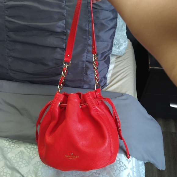 ❌SOLD❌Cobble Hill Wyatt Mini Bucket Bag - Picture 2 of 6